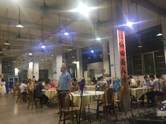 大堂-标记美食新鲜猪杂(兴南大道店)