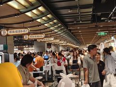 -胖东来生活广场(健康路店)