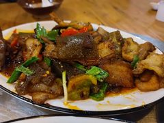 -郑件洋芋饭庄