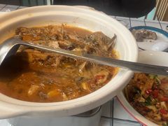 -荆楚渔艺堂·鱼头泡饭(江堤中路店)