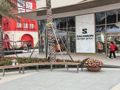 -佛罗伦萨小镇广佛名品奥特莱斯(疏港路店)