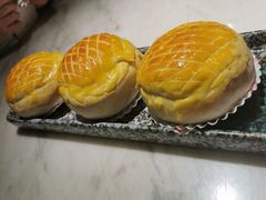 脆皮水牛奶菠萝包-陶陶居酒家(SM二期购物广场店)