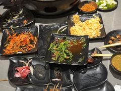 -啊美丽炭火烤肉(滑翔一店)
