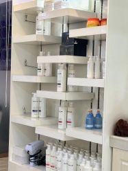 -SOLO Hair Salon