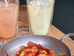 宫爆板筋-毛辣果·酸