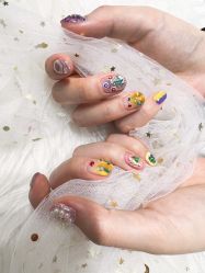 -吉吉靓甲美睫