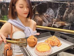 -BUTTERFUL&CREAMOROUS 黄油与面包(三里屯太古里店)