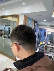 -镁连社·美联社