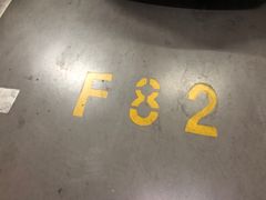 -新世界新丸中心-地下停车场