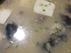 砂锅鱼头豆腐汤-左邻右舍徽菜馆