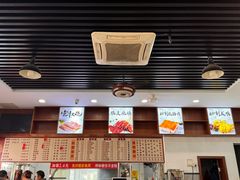 -香辉食馆(新兴路店)