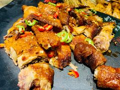 -何师烧烤Pro ·江湖川菜·小龙虾·精酿(太古里旗舰店)