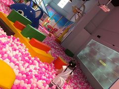 -蒙特利亲子乐园