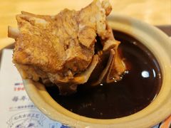 -万和春排骨砂锅米饭(新业广场店)