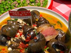 -老闵田螺馆·南昌市井菜·特色小吃(总店)