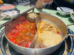 -憨铁匠老火锅(龙岗万科里店)