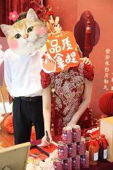 -曼青婚纱礼服馆