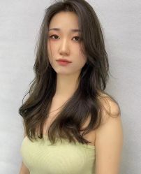 -虫二·专注健康烫染沙龙