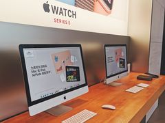 -Apple零售店(华贸购物中心店)