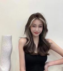 -丝语萱形象
