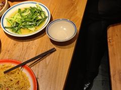 -泥糊破店小酒馆·团建聚餐(南京西路店)