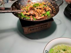 -费大厨辣椒炒肉(高铁吾悦广场店)