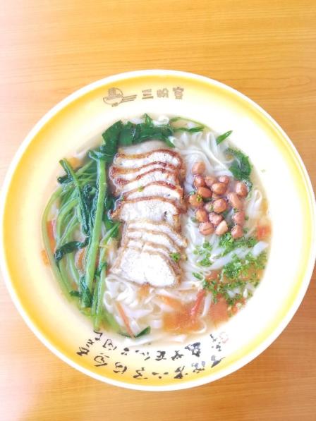 三粉客螺蛳粉-"味道真的很地道,量很大,酱料都是自己配的.