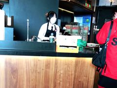 -星巴克(金谊广场店)