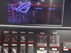 -ROG玩家国度(美罗城店)