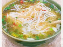 -全家福米线