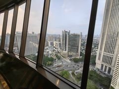 -广州花园酒店-凌璇阁360度高空海鲜自助餐CAROUSEL