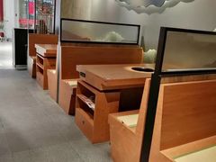 -呷哺呷哺(普陀乐购真北店)