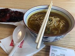 秘制老熏鱼-东方既白(黄兴路大润发店)