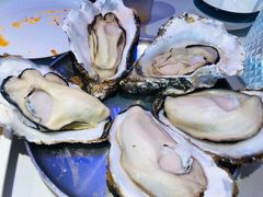 -蚝堡海鲜·威海菜·海肠捞饭·烧烤·亚洲吃蚝公司(幸福门店)