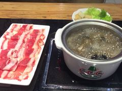 手切鲜牛肉-珍巴奴毛肚牛肉小火锅(四惠店)