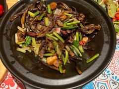 -云海肴·汽锅鸡·云南菜(天山百盛优客店)