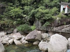 -鄣山大峡谷
