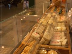 零售区-泸溪河桃酥(湖滨银泰in77店)