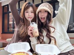 -HOT CRUSH趁热集合·现烤面包(上海环球港店)