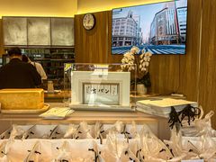 -银座仁志川·生吐司专门店(香港广场店)