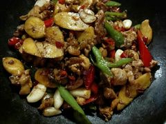 -洞庭土菜小炒馆(易发广场店)