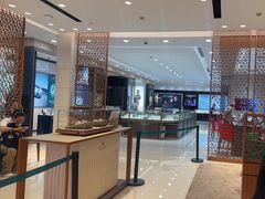 -亨得利钟表商店