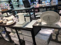 -卡斯特罗马诺名品奥特莱斯