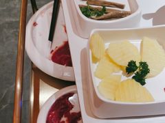 -左庭右院鲜牛肉火锅(七宝领展广场店)