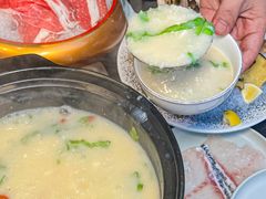 -牛牛和牛海鲜粥底火锅(长虹国际城店)