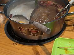 -养牛邓·潮汕牛肉海鲜自助火锅(广州店)