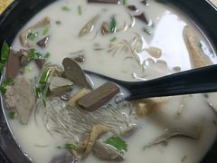 -津津老鸭粉丝馆(正东路店)