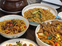 -民间瓦缸煨汤館(嵩山路店)