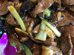 -牟传仁饭庄(星海店)