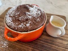 -ROAST coffee & eatery